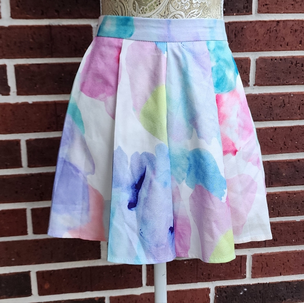 T.C. Elli's fresh eclectic floral fashion shorts